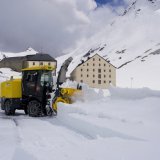 Les fraiseuses arrivent à l'hospice du Grand-Saint-Bernard après trois semaines de travail.